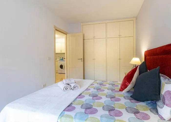 Peaceful One Bedroom Apartment