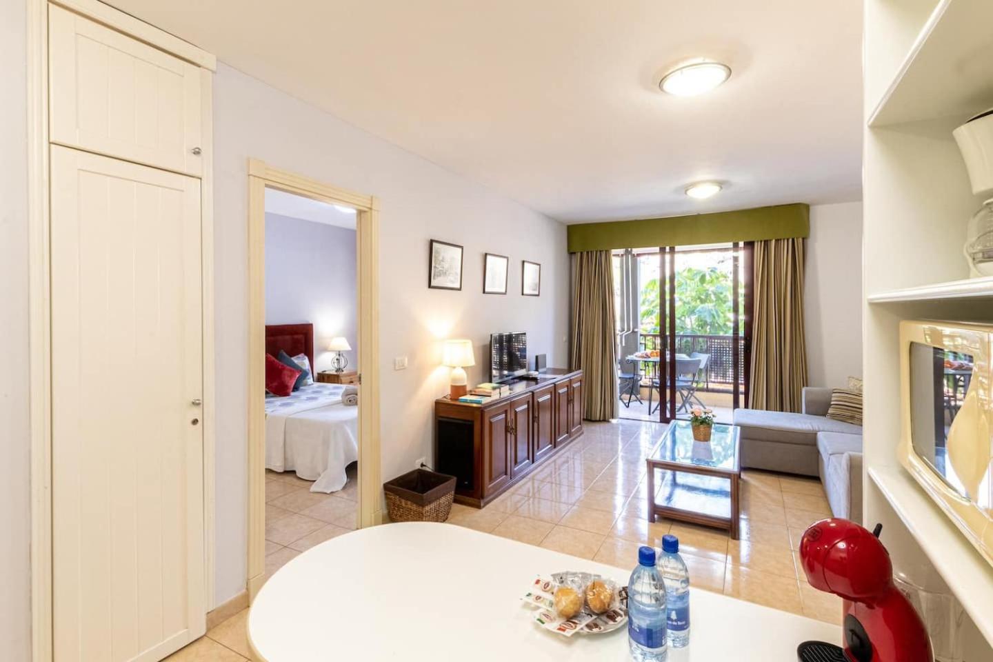 Peaceful One Bedroom Appartement