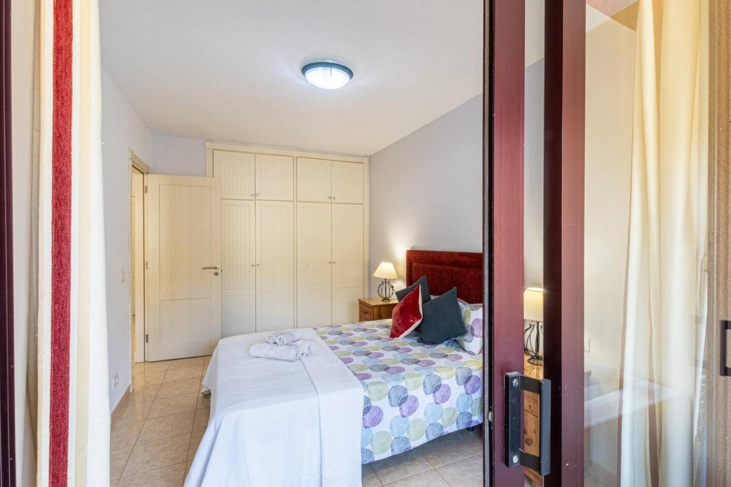Peaceful One Bedroom Puerto de Santiago (Tenerife)